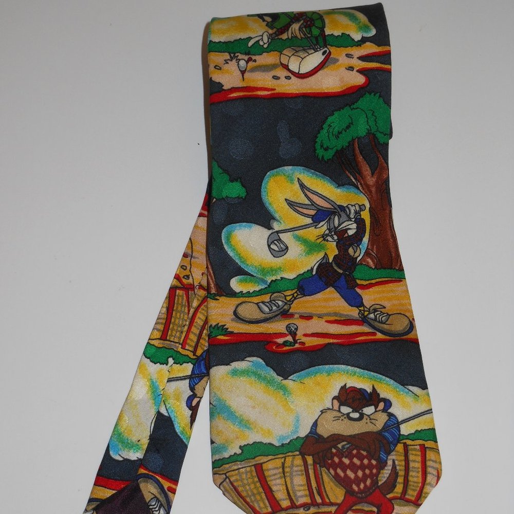 BUGS BUNNY & CHARACTERS CARTOON MULTI-COLOR NECTTIE 100% SILK
